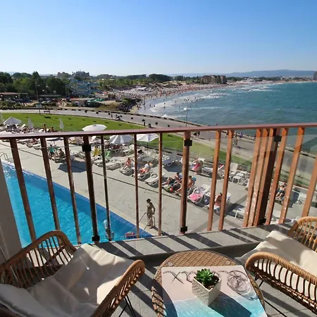 Paradiso 308-309 Private Apartament