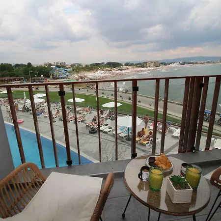 Paradiso 308-309 Private