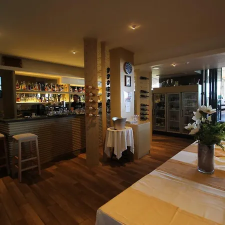 Paradiso 308-309 Private נסבר