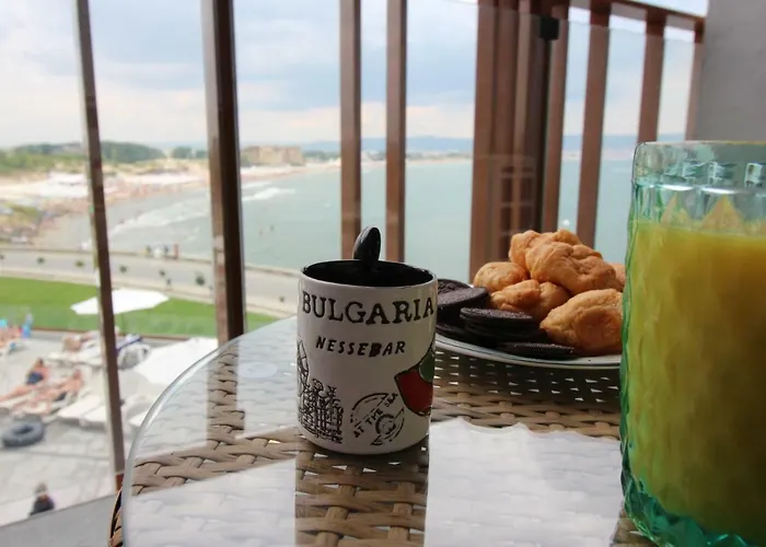 Paradiso 308-309 Private Apartment